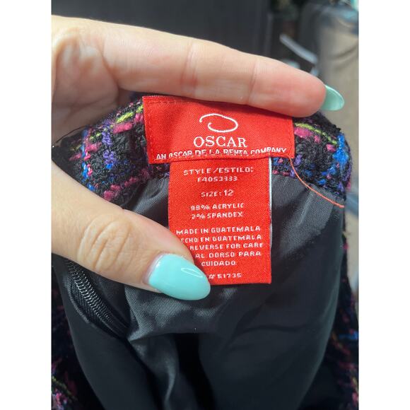 Oscar Black Multicolor Tweed Skirt with Button Detail‎ - Picture 4 of 4